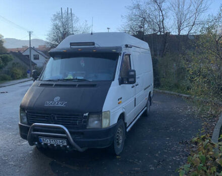 Белый Фольксваген ЛТ, объемом двигателя 2.5 л и пробегом 340 тыс. км за 5150 $, фото 1 на Automoto.ua