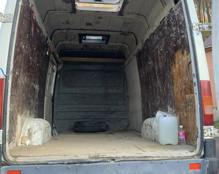 Белый Фольксваген ЛТ, объемом двигателя 2.5 л и пробегом 340 тыс. км за 5150 $, фото 5 на Automoto.ua