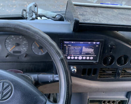 Белый Фольксваген ЛТ, объемом двигателя 2.5 л и пробегом 340 тыс. км за 5150 $, фото 6 на Automoto.ua