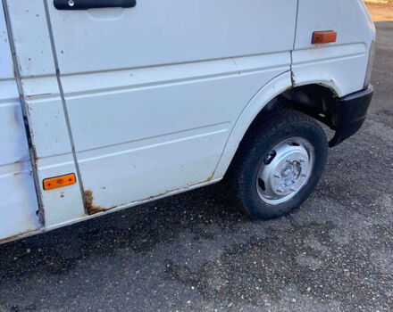 Белый Фольксваген ЛТ, объемом двигателя 2.46 л и пробегом 450 тыс. км за 4950 $, фото 8 на Automoto.ua