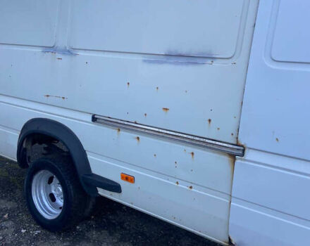 Белый Фольксваген ЛТ, объемом двигателя 2.46 л и пробегом 450 тыс. км за 4950 $, фото 3 на Automoto.ua