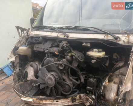 Белый Фольксваген ЛТ, объемом двигателя 2.46 л и пробегом 555 тыс. км за 4500 $, фото 5 на Automoto.ua