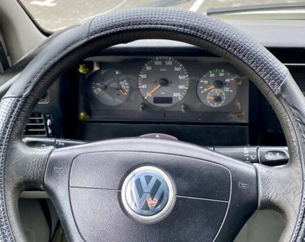 Белый Фольксваген ЛТ, объемом двигателя 2.4 л и пробегом 3 тыс. км за 5000 $, фото 11 на Automoto.ua