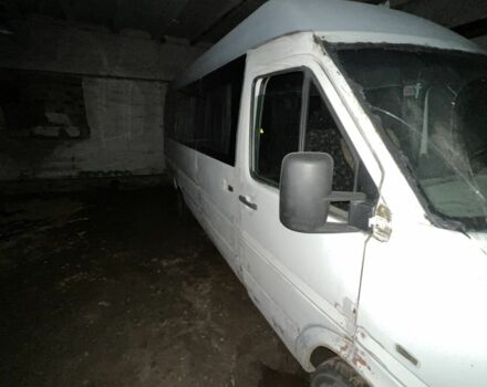 Білий Фольксваген ЛТ, об'ємом двигуна 2.5 л та пробігом 400 тис. км за 5000 $, фото 1 на Automoto.ua