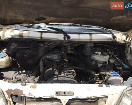 Білий Фольксваген ЛТ, об'ємом двигуна 2.46 л та пробігом 611 тис. км за 4700 $, фото 10 на Automoto.ua