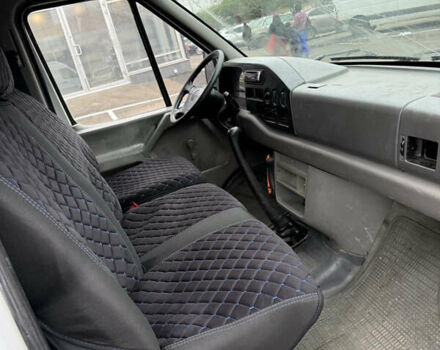 Белый Фольксваген ЛТ, объемом двигателя 2.46 л и пробегом 400 тыс. км за 5999 $, фото 16 на Automoto.ua