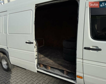 Білий Фольксваген ЛТ, об'ємом двигуна 2.8 л та пробігом 401 тис. км за 13899 $, фото 22 на Automoto.ua