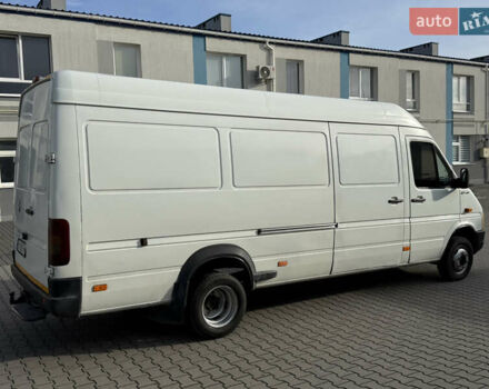 Білий Фольксваген ЛТ, об'ємом двигуна 2.8 л та пробігом 401 тис. км за 13899 $, фото 10 на Automoto.ua