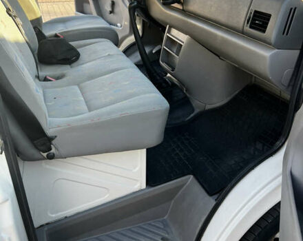 Фольксваген ЛТ 2005 в Коломые на Automoto.ua Белый Фольксваген ЛТ, объемом двигателя 2.8 л и пробегом 431 тыс. км за 9500 $, фото 14 на Automoto.ua