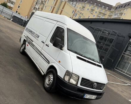 Белый Фольксваген ЛТ, объемом двигателя 2.46 л и пробегом 400 тыс. км за 5999 $, фото 3 на Automoto.ua