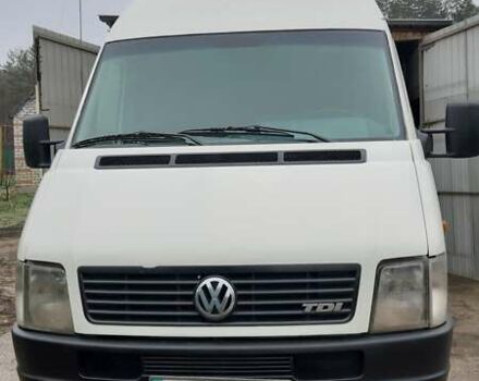 Белый Фольксваген ЛТ, объемом двигателя 2.46 л и пробегом 471 тыс. км за 10500 $, фото 4 на Automoto.ua