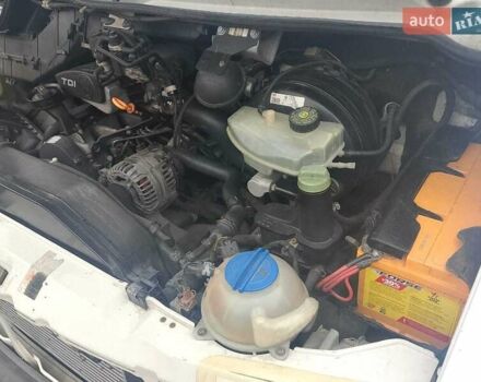 Белый Фольксваген ЛТ, объемом двигателя 2.46 л и пробегом 400 тыс. км за 9500 $, фото 19 на Automoto.ua