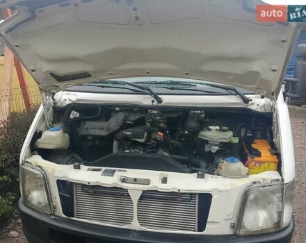 Белый Фольксваген ЛТ, объемом двигателя 2.46 л и пробегом 400 тыс. км за 9500 $, фото 16 на Automoto.ua