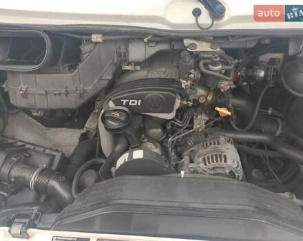 Белый Фольксваген ЛТ, объемом двигателя 2.46 л и пробегом 400 тыс. км за 9500 $, фото 20 на Automoto.ua