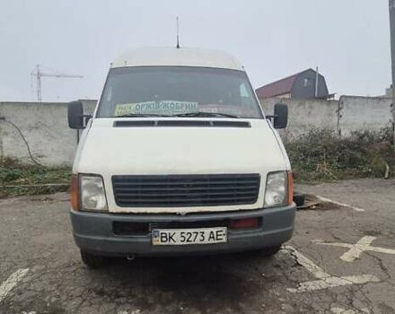 Белый Фольксваген ЛТ, объемом двигателя 2.5 л и пробегом 400 тыс. км за 5000 $, фото 1 на Automoto.ua