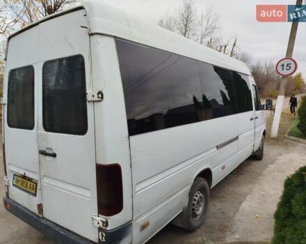 Белый Фольксваген ЛТ, объемом двигателя 2.8 л и пробегом 40 тыс. км за 3700 $, фото 1 на Automoto.ua