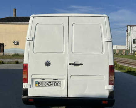 Белый Фольксваген ЛТ, объемом двигателя 2.5 л и пробегом 320 тыс. км за 6800 $, фото 4 на Automoto.ua