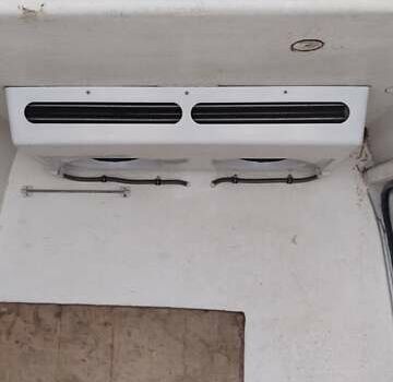 Белый Фольксваген ЛТ, объемом двигателя 2.8 л и пробегом 570 тыс. км за 14000 $, фото 2 на Automoto.ua