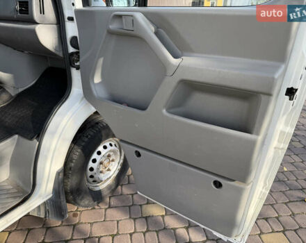 Белый Фольксваген ЛТ, объемом двигателя 2.46 л и пробегом 488 тыс. км за 7999 $, фото 20 на Automoto.ua