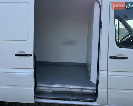 Белый Фольксваген ЛТ, объемом двигателя 2.46 л и пробегом 488 тыс. км за 7999 $, фото 11 на Automoto.ua