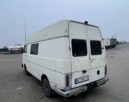 Білий Фольксваген ЛТ, об'ємом двигуна 2.38 л та пробігом 300 тис. км за 2100 $, фото 4 на Automoto.ua