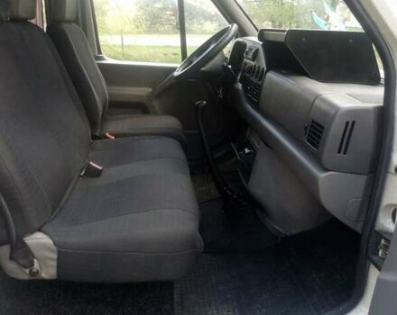 Белый Фольксваген ЛТ, объемом двигателя 2.8 л и пробегом 390 тыс. км за 7500 $, фото 8 на Automoto.ua