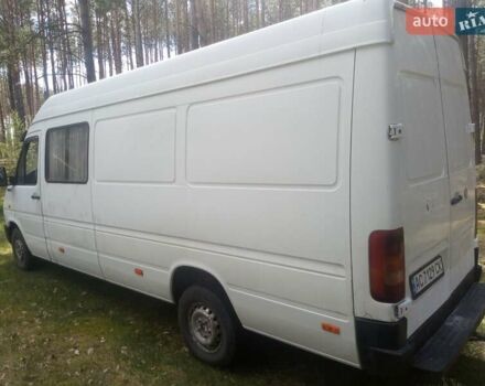 Белый Фольксваген ЛТ, объемом двигателя 2.8 л и пробегом 390 тыс. км за 7500 $, фото 3 на Automoto.ua