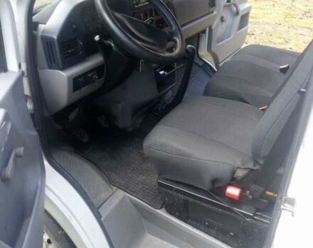 Белый Фольксваген ЛТ, объемом двигателя 2.8 л и пробегом 390 тыс. км за 7500 $, фото 7 на Automoto.ua