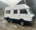 Белый Фольксваген ЛТ, объемом двигателя 2.4 л и пробегом 258 тыс. км за 1600 $, фото 1 на Automoto.ua