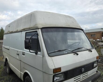 Белый Фольксваген ЛТ, объемом двигателя 2.4 л и пробегом 300 тыс. км за 1700 $, фото 3 на Automoto.ua