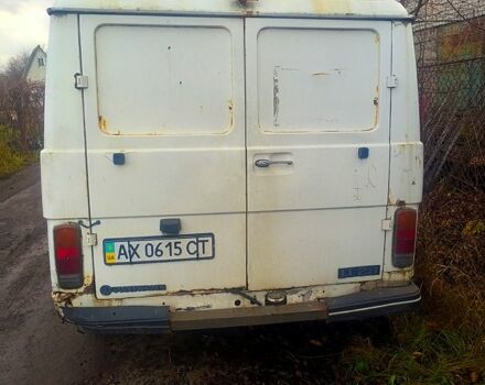 Белый Фольксваген ЛТ, объемом двигателя 2.4 л и пробегом 500 тыс. км за 1500 $, фото 1 на Automoto.ua