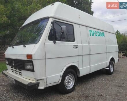 Белый Фольксваген ЛТ, объемом двигателя 2.4 л и пробегом 200 тыс. км за 950 $, фото 5 на Automoto.ua