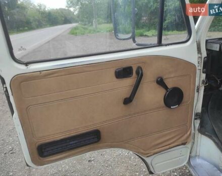 Белый Фольксваген ЛТ, объемом двигателя 2.4 л и пробегом 200 тыс. км за 950 $, фото 14 на Automoto.ua