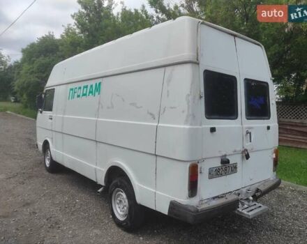 Белый Фольксваген ЛТ, объемом двигателя 2.4 л и пробегом 200 тыс. км за 950 $, фото 9 на Automoto.ua