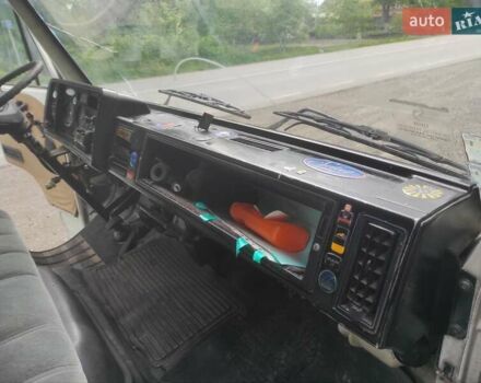 Белый Фольксваген ЛТ, объемом двигателя 2.4 л и пробегом 200 тыс. км за 950 $, фото 13 на Automoto.ua