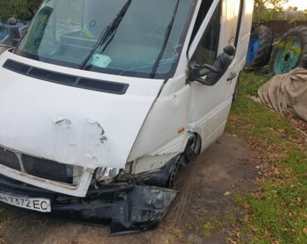 Фольксваген ЛТ 1997 в Житомире на Automoto.ua Белый Фольксваген ЛТ, объемом двигателя 2.5 л и пробегом 500 тыс. км за 2300 $, фото 4 на Automoto.ua