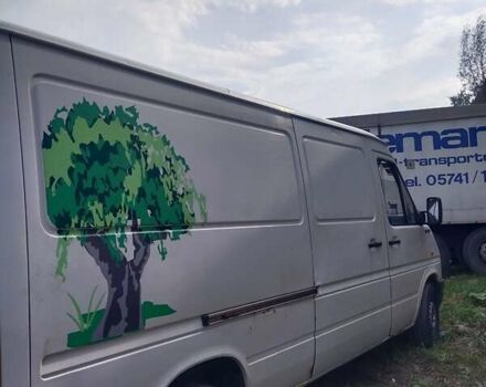 Белый Фольксваген ЛТ, объемом двигателя 0 л и пробегом 490 тыс. км за 6500 $, фото 1 на Automoto.ua