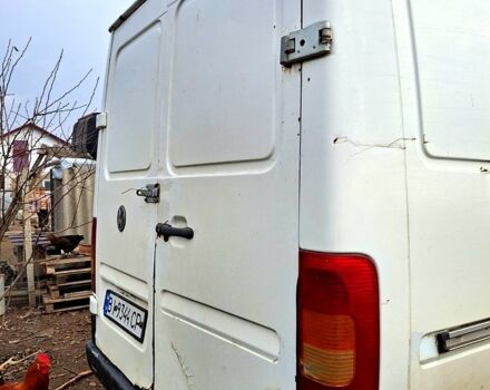 Белый Фольксваген ЛТ, объемом двигателя 2.5 л и пробегом 300 тыс. км за 3800 $, фото 1 на Automoto.ua