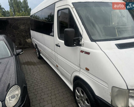 Білий Фольксваген ЛТ, об'ємом двигуна 0 л та пробігом 700 тис. км за 3999 $, фото 1 на Automoto.ua