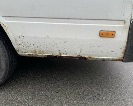 Белый Фольксваген ЛТ, объемом двигателя 2.46 л и пробегом 600 тыс. км за 5600 $, фото 6 на Automoto.ua