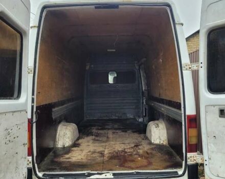 Белый Фольксваген ЛТ, объемом двигателя 2.46 л и пробегом 500 тыс. км за 5500 $, фото 8 на Automoto.ua