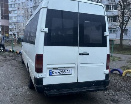 Белый Фольксваген ЛТ, объемом двигателя 2.5 л и пробегом 400 тыс. км за 3500 $, фото 2 на Automoto.ua