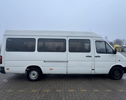 Белый Фольксваген ЛТ, объемом двигателя 2.5 л и пробегом 448 тыс. км за 5000 $, фото 4 на Automoto.ua