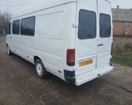 Белый Фольксваген ЛТ, объемом двигателя 2.5 л и пробегом 341 тыс. км за 3199 $, фото 4 на Automoto.ua