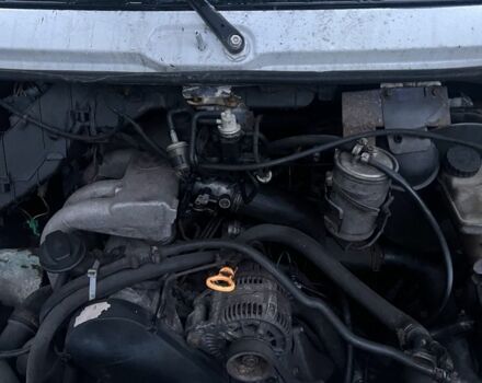 Белый Фольксваген ЛТ, объемом двигателя 2.5 л и пробегом 400 тыс. км за 3500 $, фото 9 на Automoto.ua