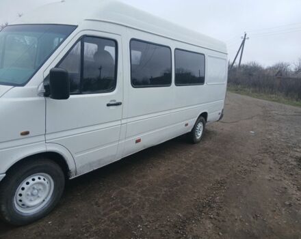 Белый Фольксваген ЛТ, объемом двигателя 2.5 л и пробегом 341 тыс. км за 3199 $, фото 2 на Automoto.ua