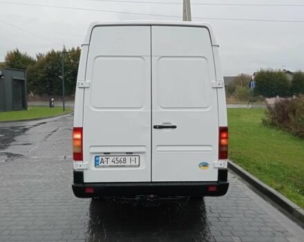 Белый Фольксваген ЛТ, объемом двигателя 2.8 л и пробегом 481 тыс. км за 9900 $, фото 6 на Automoto.ua