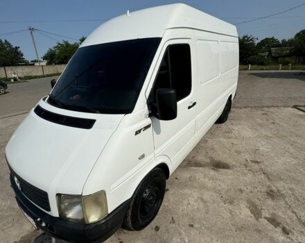 Белый Фольксваген ЛТ, объемом двигателя 2.5 л и пробегом 500 тыс. км за 6300 $, фото 1 на Automoto.ua