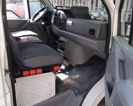 Білий Фольксваген ЛТ, об'ємом двигуна 2.5 л та пробігом 500 тис. км за 6550 $, фото 9 на Automoto.ua