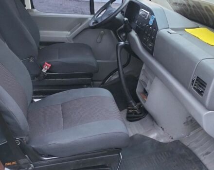 Белый Фольксваген ЛТ, объемом двигателя 2.5 л и пробегом 286 тыс. км за 7800 $, фото 9 на Automoto.ua